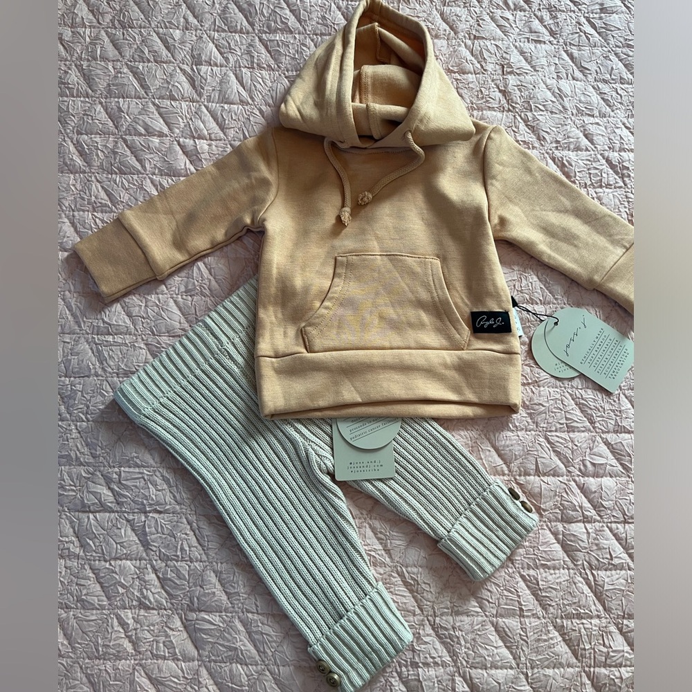 Joss + J Bamboo Hoddie and leggings set, 3-6 months, NWT